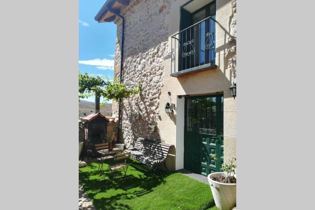 Calida Casa Familiar Villa Aldealpozo Exterior photo